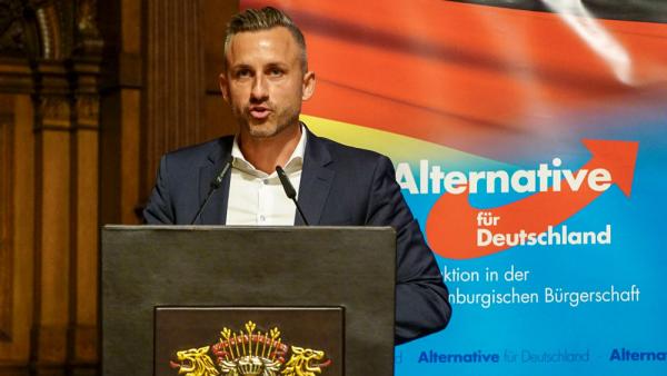 Der sachsen-anhaltinische AfD-Spitzenkandidat Ulrich Siegmund in Hamburg, 11.8.2025 (IMAGO / BREUEL-BILD) Der sachsen-anhaltinische AfD-Spitzenkandidat Ulrich Siegmund in Hamburg, 11.8.2025 (IMAGO / BREUEL-BILD)